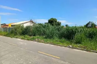 Terreno plano com 480m2 em rua asfaltada e proximo a praia de itaipuaçu