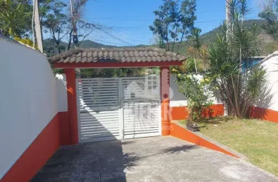 Excelente imóvel  com dois quartos, sendo um com suíte, sala ampla, banheiro, cozinha em conceito aberto.