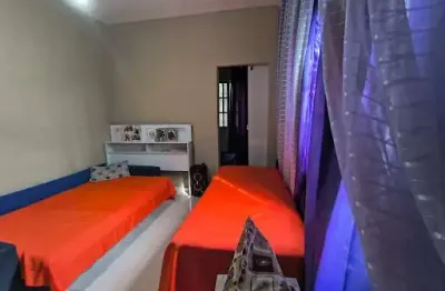 Casa com 2 quartos para alugar na Rua Cem, 1, Araçatiba, Maricá