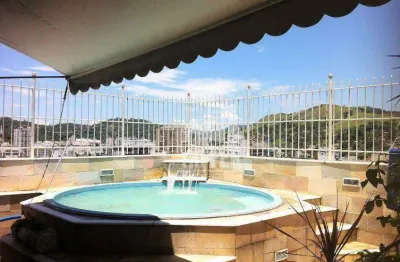 Cobertura espaçosa, privativa e impecavelmente localizada no coração de icaraí