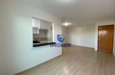 Apartamento com 2 dormitórios; sala com 2 ambientes; 2 vagas de garagem cobertas; no condomínio vista verde no bairro casa branca em suzano/sp.