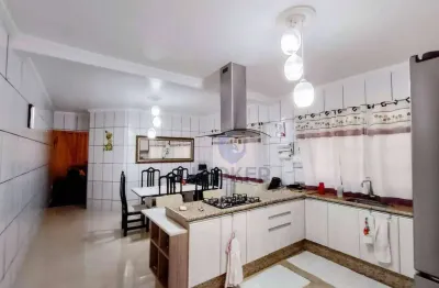 Sobrado com 3 suites e varandas, vagas 6 carros, jd dos ypês, suzano/sp