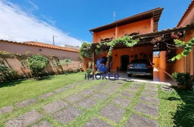 Sobrado próximo ao centro, suzano/sp; 4 quartos (1 suíte); 4 vagas; amplo quintal