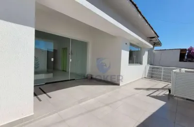Casa comercial 4 dormitórios; 4 banheiros; 7 vagas de garagem; edícula com amplo espaço em mogi das cruzes/sp