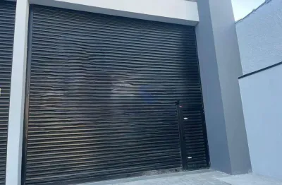 Sala comercial para alugar na Rua Nove de Julho, 32, Jardim Santa Helena, Suzano