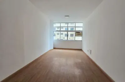 Sala Comercial no Centro de BH - 30m², Taco, 1 Banheiro, Venda R$110.000