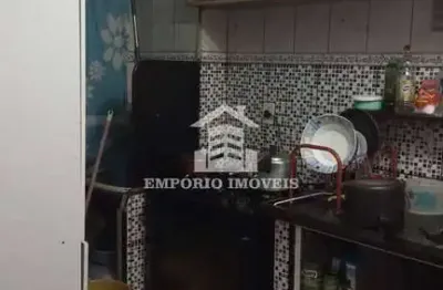 Vende-se apartamento com 2 dormitórios na cidade tiradentes