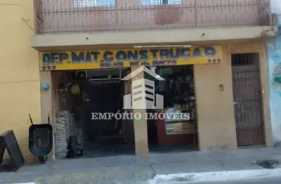 Vende-se  três casas e um ponto comercial no valor de c$ 500.000,00