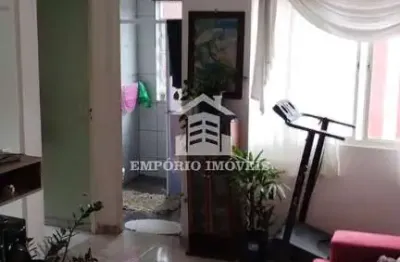 Vende-se apartamento com 02 dormitórios na cidade tiradentes