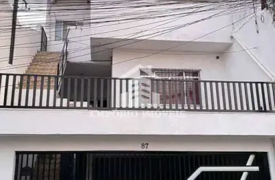 Vende -se um imóvel com duas casas, no valor , c$ 330.000,00