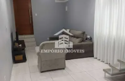 Vende-se um com duas casas , sem escritura. no valor c$ 330.000,00
