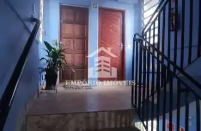 Vende-se apartamento dois dormitórios, cid. tiradentes
