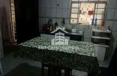 Casa com três dormitórios em cidade tiradentes setor castro alves