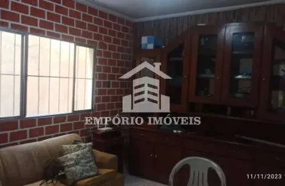 Vende-se duas casa no mesmo terreno em vila yolanda.