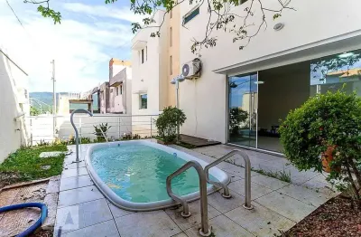 Casa com 3 quartos à venda na Vila Suissa, Mogi das Cruzes 