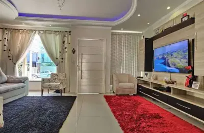 Sobrado em condomínio com 4 dorms, suíte master e área gourmet completa