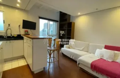 Duplex 47m² no Itaim | Mobiliado | Varanda | Lavabo | 1 Suíte | 1 Vaga c/ Manobrista e portaria 24h