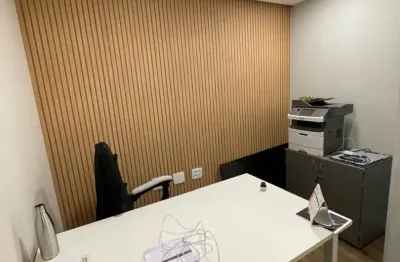 Sala comercial 45 m² no itaim bibi, rua urussuí, com 1 vaga de garagem.