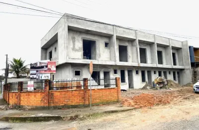 Casa com 3 quartos à venda na Rua Amandus Jacob, Vila Nova, Joinville