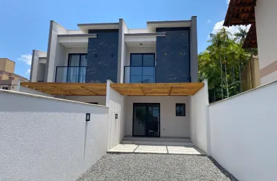 Casa com 3 quartos à venda na Rua Humanitas, São Marcos, Joinville