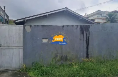 Casa térrea venda - próximo ao mar e ao comércio- centro- bertioga-sp