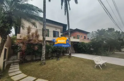 Casa com 4 quartos à venda no Centro, Bertioga 