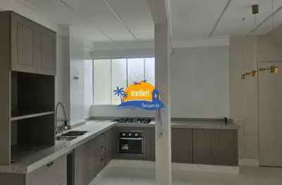 Cobertura duplex à venda na quadra da praia em bertioga-sp, 3 suítes,  2 vagas, 141m² de área.