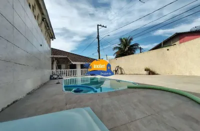 Casa térrea reformada à venda em bertioga-sp, bairro rio da praia: 2 quartos, 4 banheiros, 6 vagas de garagem, 232,69m².