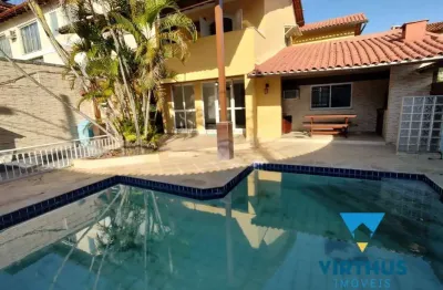 Freguesia - casa duplex em condomínio - 3 quartos (2 suítes) - piscina