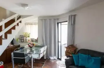 Cobertura duplex de 170m² com piscina privativa, oportunidade!