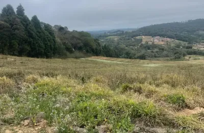 Terreno com 500m² em condomínio fechado com segurança 24h, lazer e natureza ao redor!