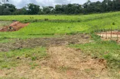 He economize e garanta um terreno com 600m² para o seu projeto no campo!