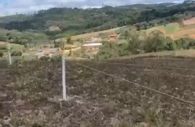 He grande oportunidade para adquirir 500m² belíssimos! confira!