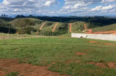 He 1000m² para você e sua família desfrutar o melhor lazer! facilitamos!