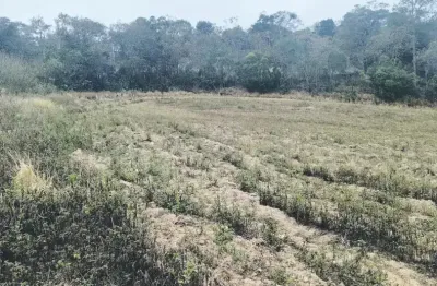Construa seu sonho em cotia! lotes planos no bairro topázio, com infraestrutura completa, ruas asfaltadas, água, energia e escritura. entrada facilitada e parcelas que cabem no bolso!