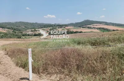 He realize o seu sonho de ter um terrenão para o lazer da família!