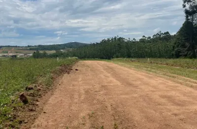 He terrenos belíssimos com condições especiais de pagamento!