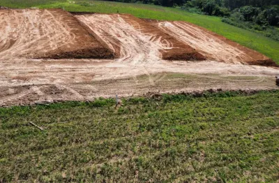 Terrenos perto do asfalto, com parcelas em até 60 meses direto!
