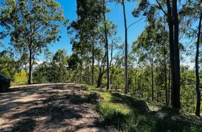L1- venha mora em meio a natureza ótimos valores, venha já conhecer.
