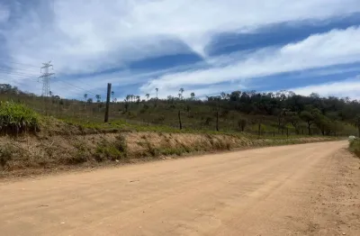 Lotes planos de 600m² para construir sua casa dos sonhos com pagamento fácil!