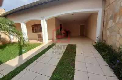 Casa com 3 quartos à venda na vila nossa senhora de fátima, botucatu  por r$ 725.000