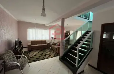 Casa com 3 quartos à venda na vila cidade jardim, botucatu , 272 m2 por r$ 695.000