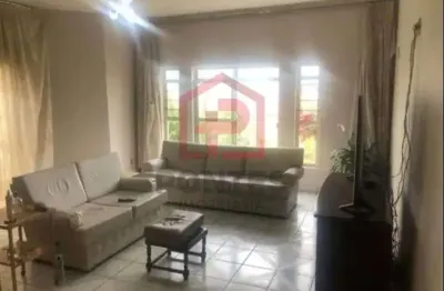 Casa com 4 quartos à venda na vila guimarães, botucatu  por r$ 1.300.000