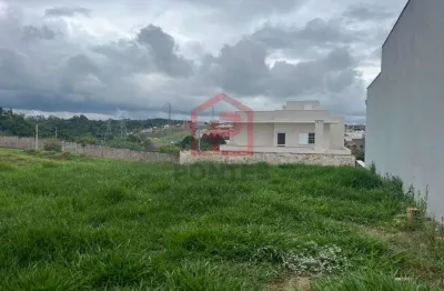 Terreno à venda no Lívia III, Botucatu 