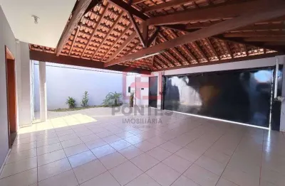 Casa com 3 quartos para alugar no residencial ouro verde, botucatu , 219 m2 por r$ 4.000