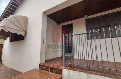 Casa com 3 quartos à venda no Centro, Botucatu 