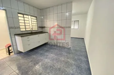 Casa com 3 quartos para alugar no jardim brasil, botucatu , 111 m2 por r$ 1.800