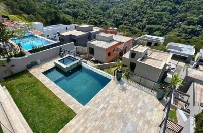 Casa com 4 quartos para alugar no Tamboré, Santana de Parnaíba 