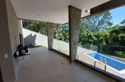 Casa a venda condomínio tarumã santana de parnaiba, monitoramento cameras