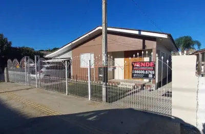 Casa com 3 quartos à venda na Vila Vista Alegre, Cachoeirinha 